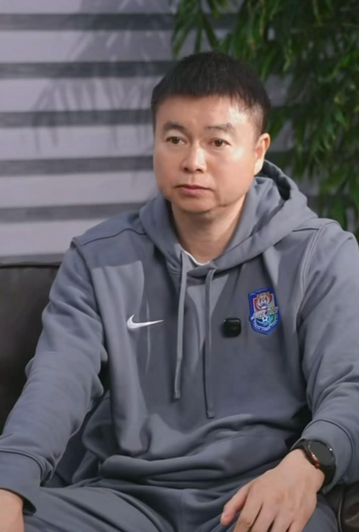 足彩比分直播-于根伟：我们征调了一位08年的球员；新赛季主打双前锋